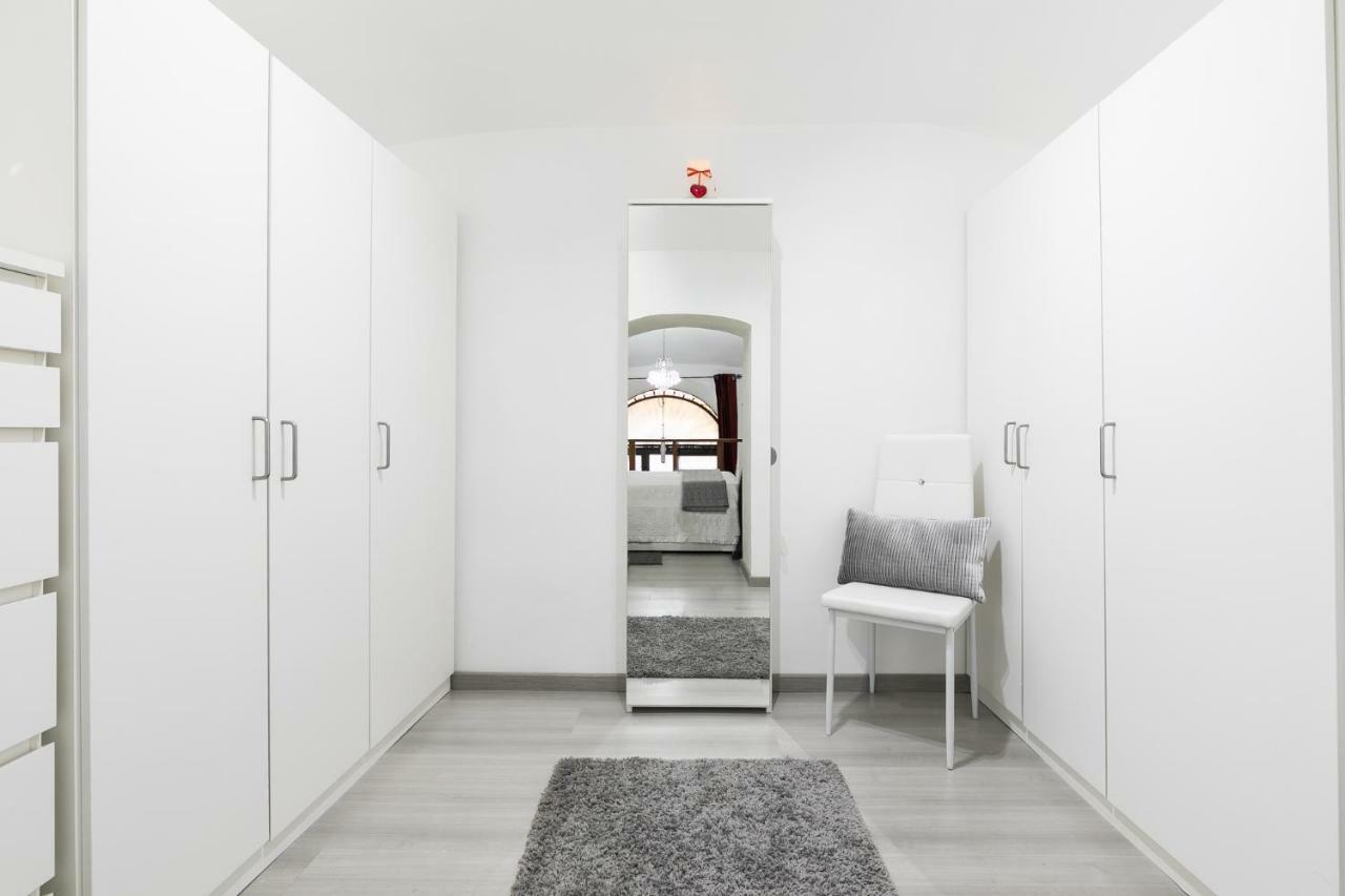 Diana Romantic Loft Apartment